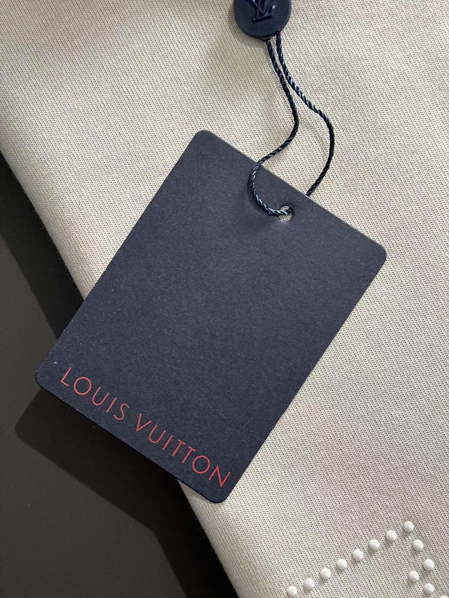 L's pearl-patterned breathable cotton T-shirt (excellent quality)