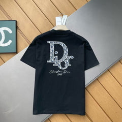 D's  logo + "1947" embroidered T-shirt