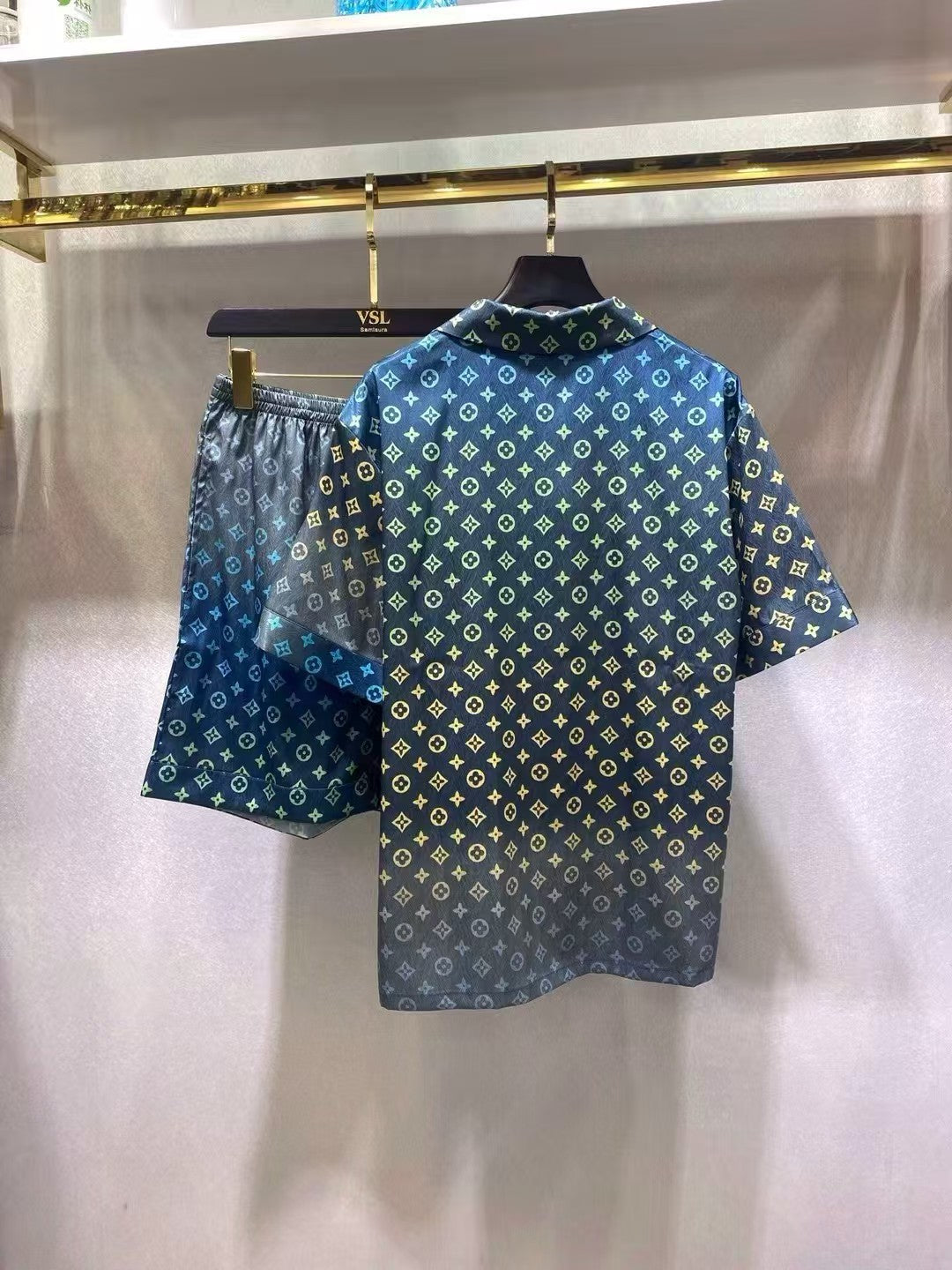 L's Home & Casual Gradient Shirt