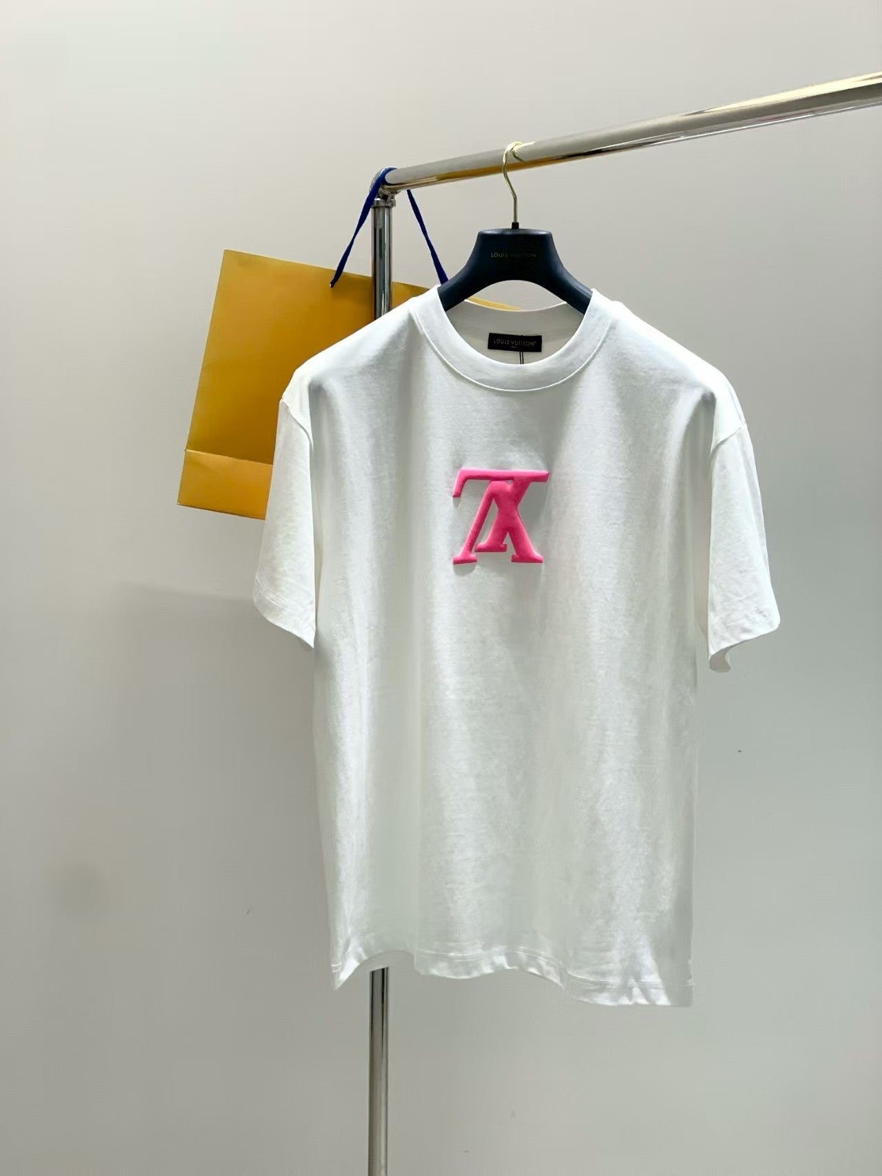 L's 2025 New Style Round Neck Casual Fashion T-shirt