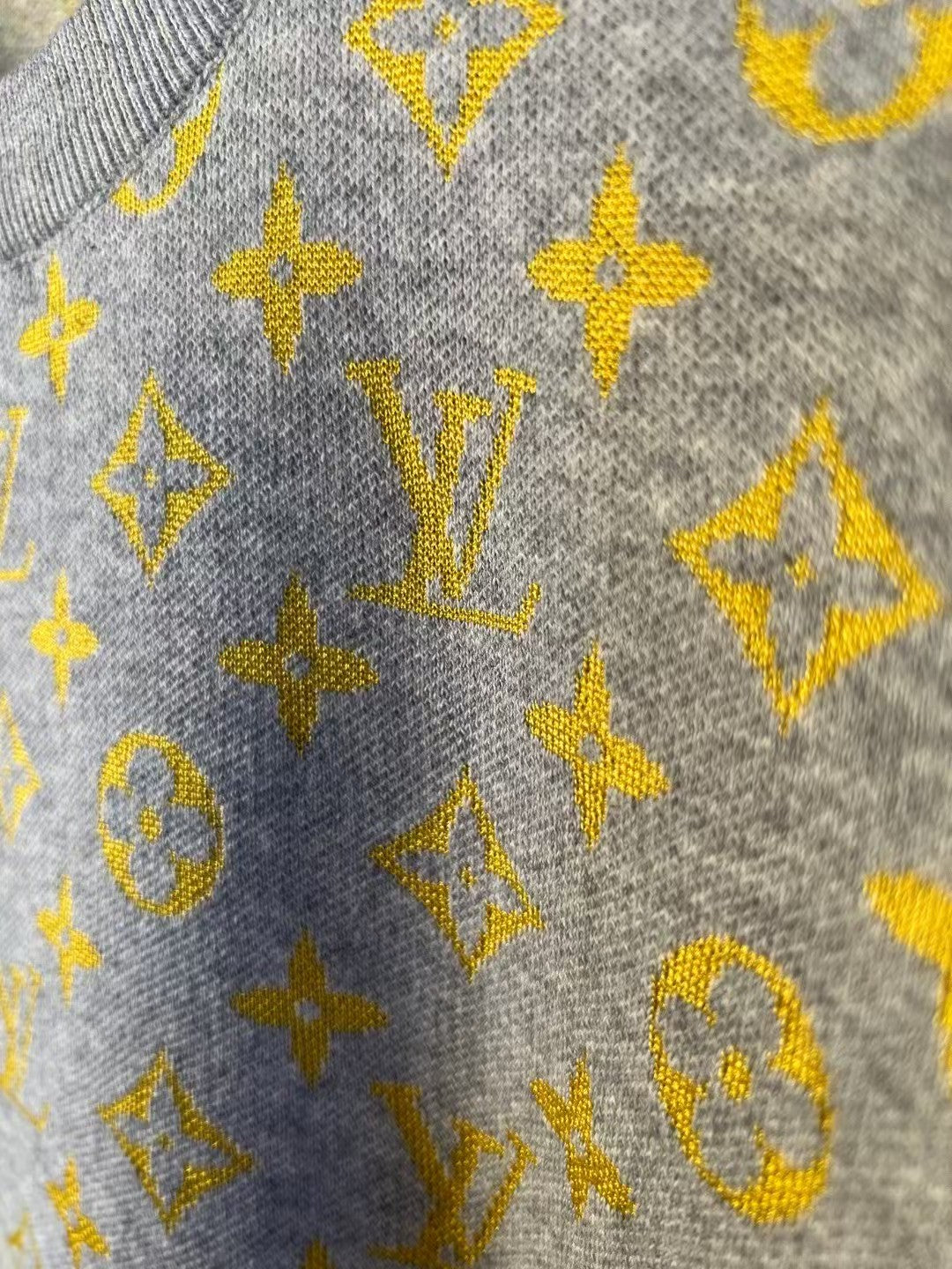 L's Summer new style full word monogram letter jacquard knitted sweater