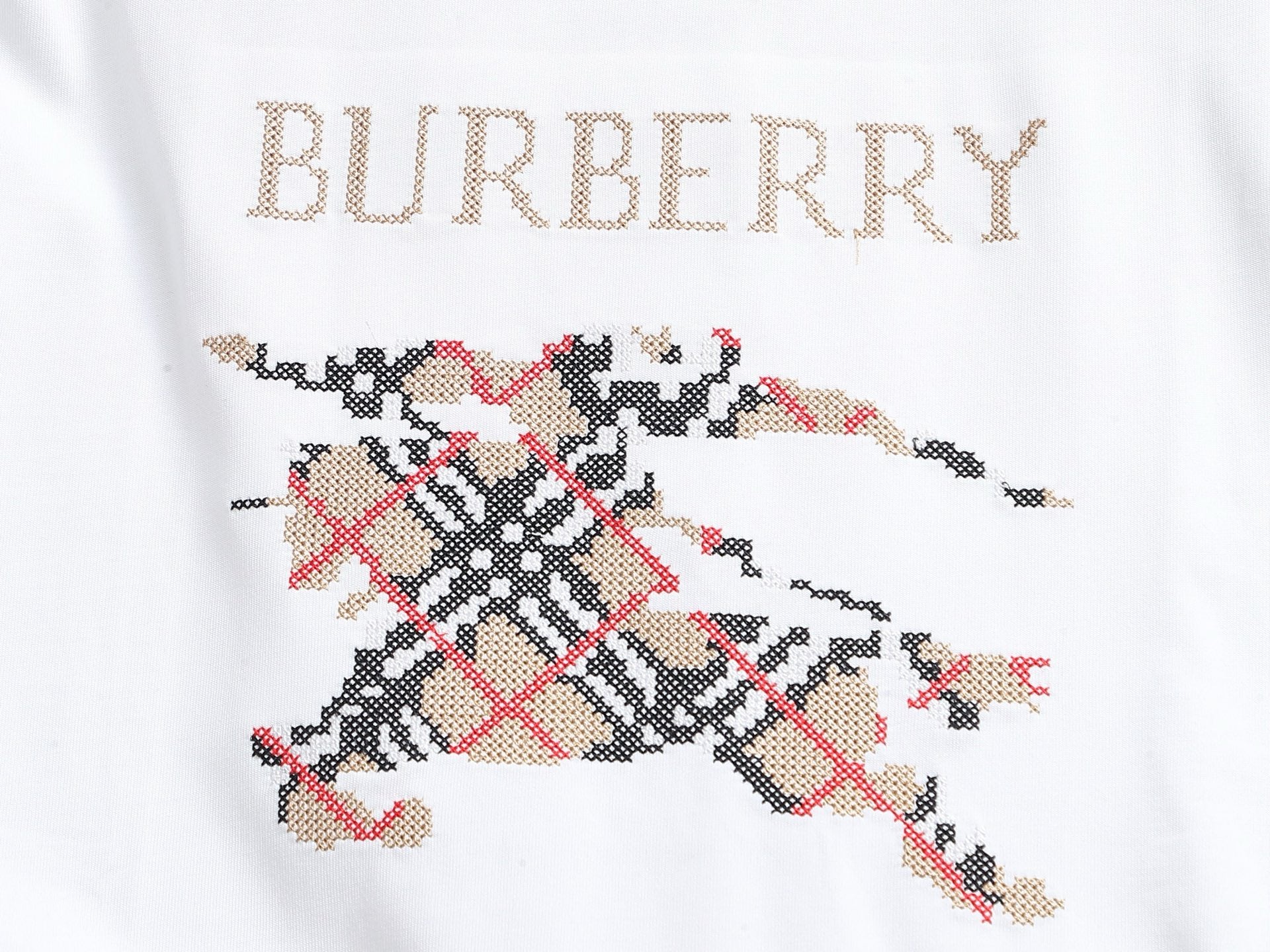 Bu's 2025 latest and top-level grid spliced embroidery T-shirt