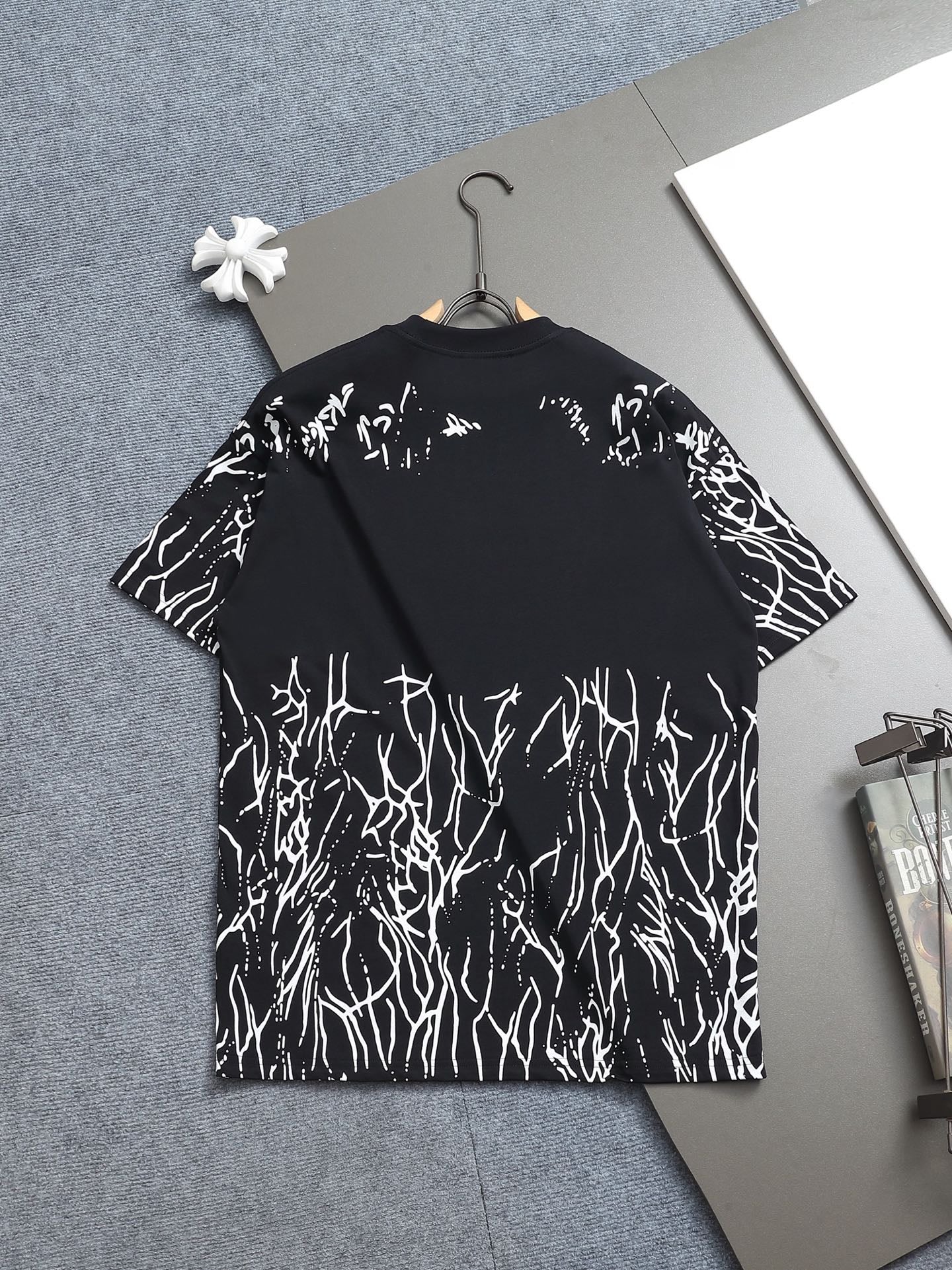 G's 2025 Spring/Summer Latest Style Chest Logo T-Shirt