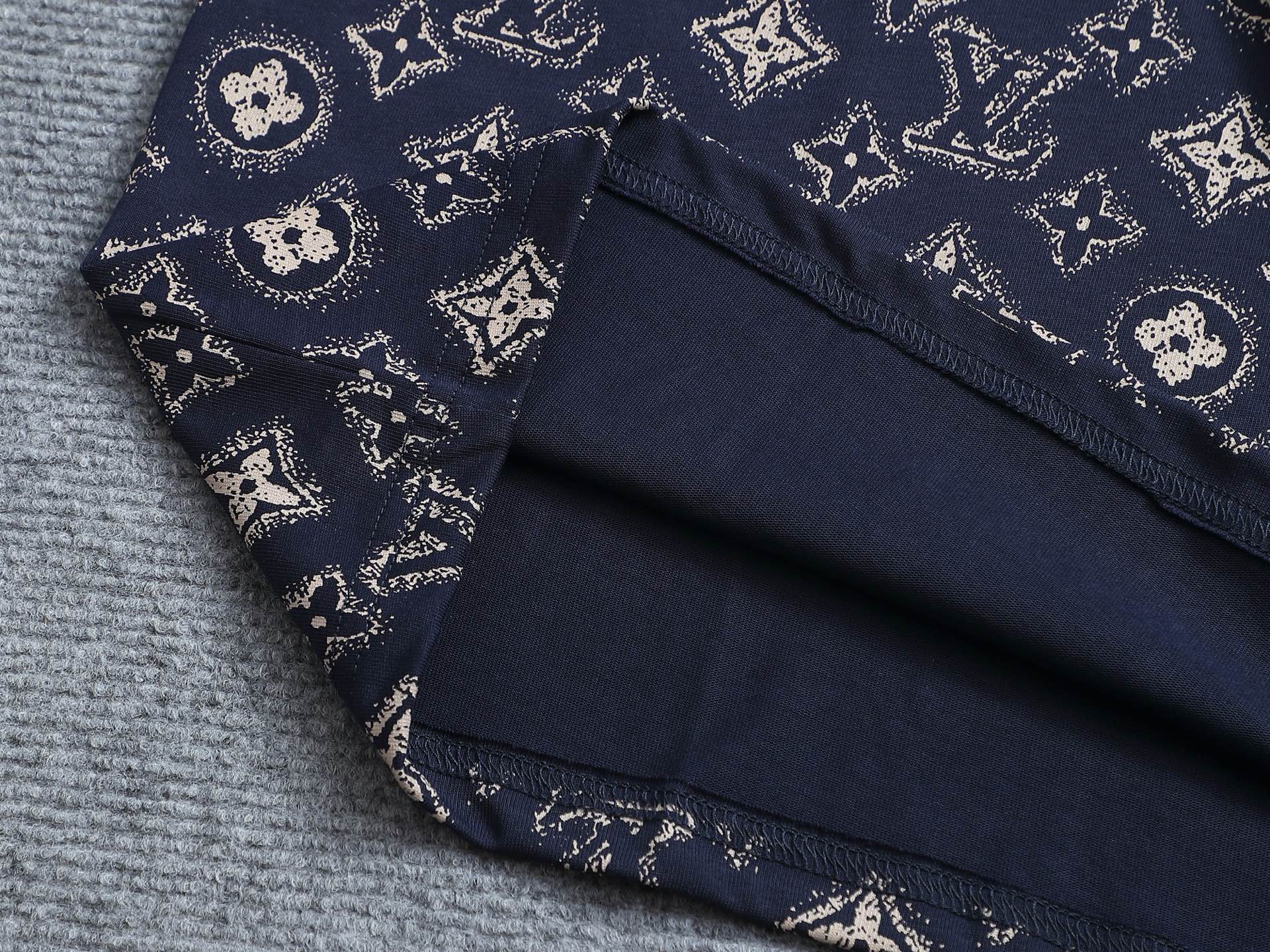 L's Layout Logo Printed Micro-Wide Fit T-Shirt