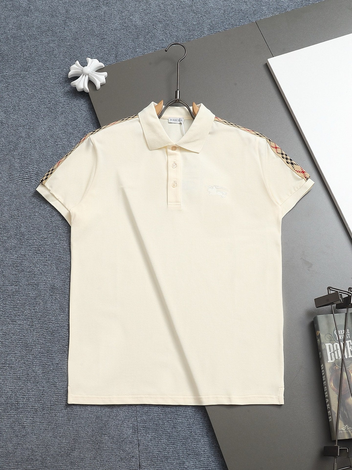 Bu's 2025 latest counter polo shirt with shoulder texture