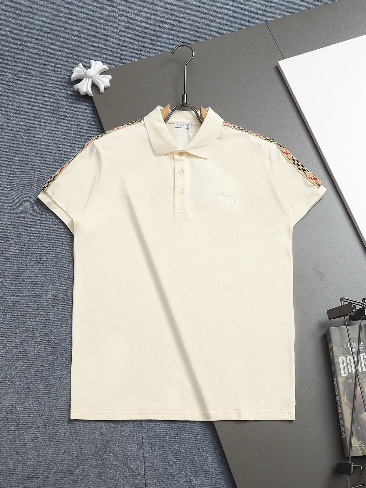 Bu's 2025 latest counter polo shirt with shoulder texture