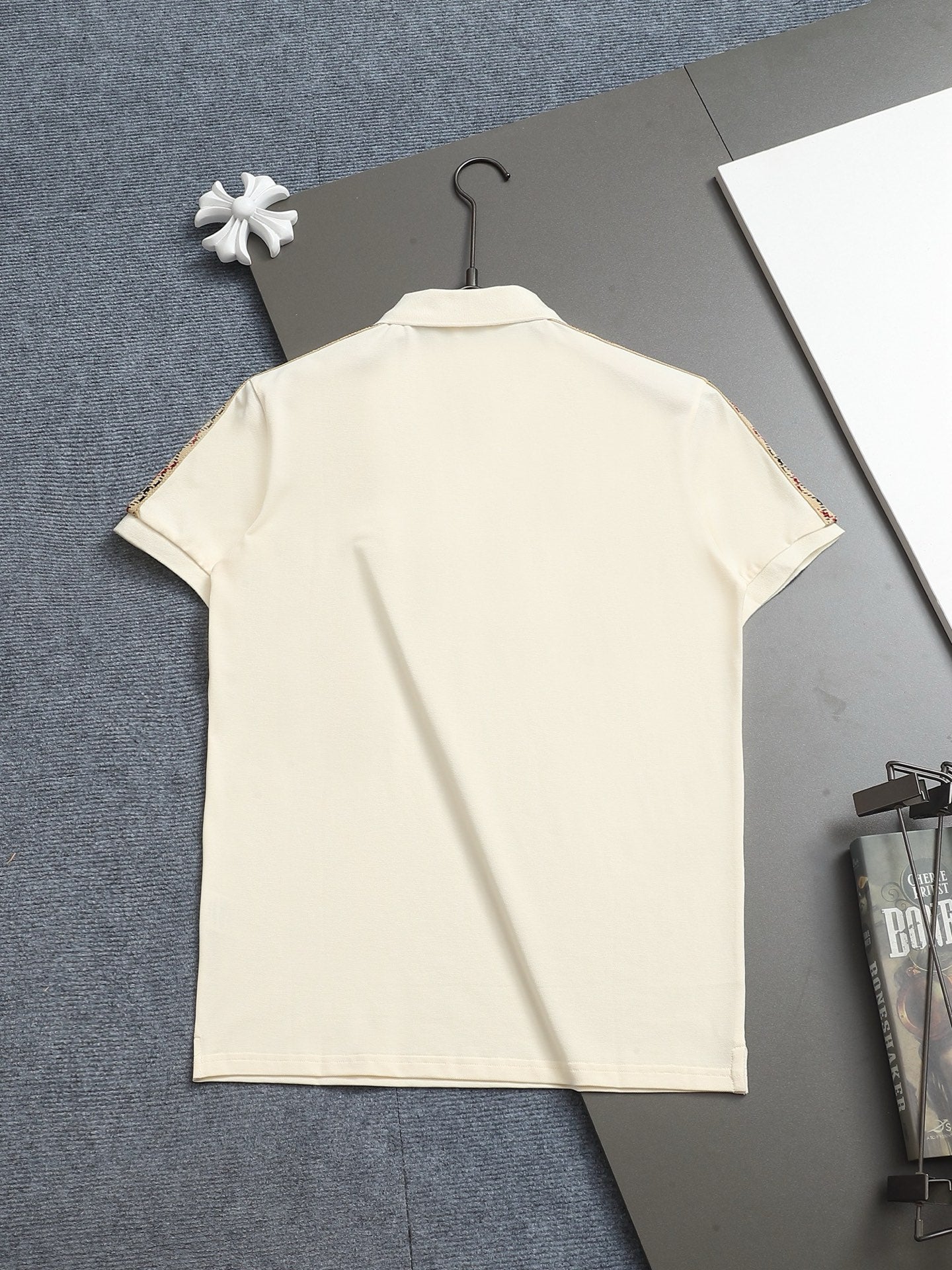 Bu's 2025 latest counter polo shirt with shoulder texture