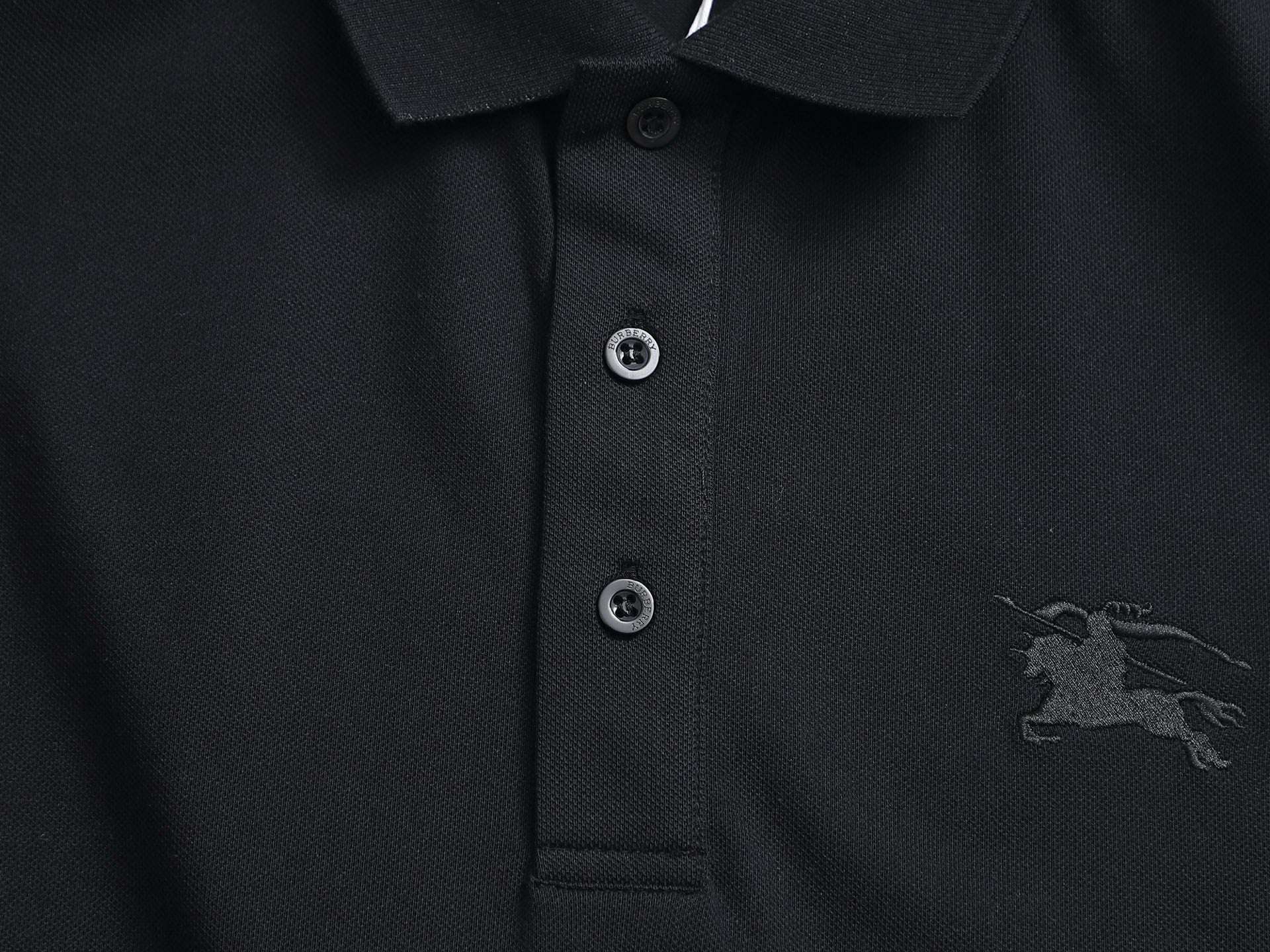 Bu's 2025 latest counter polo shirt with shoulder texture
